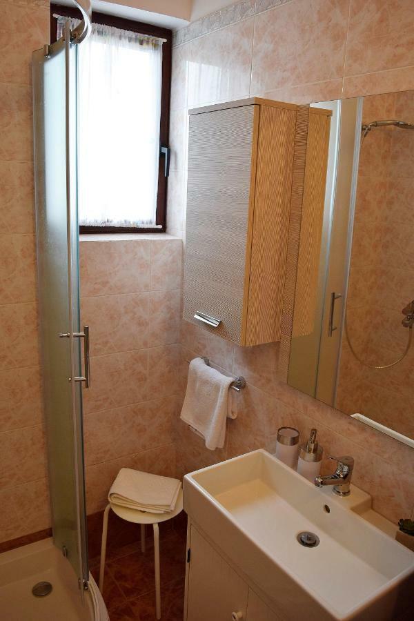 Apartments Jenny Нови-Винодолски Экстерьер фото
