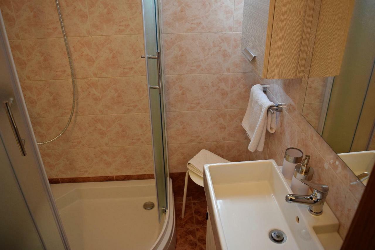 Apartments Jenny Нови-Винодолски Экстерьер фото
